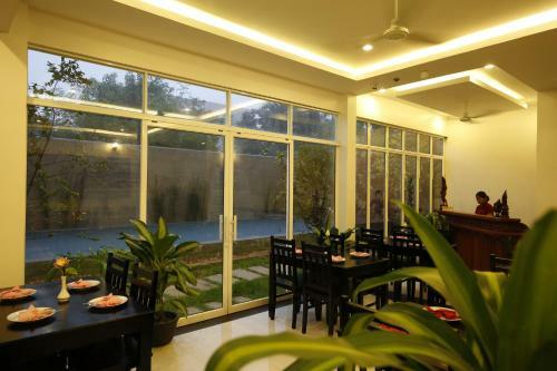 Holy Angkor Deluxe Hotel