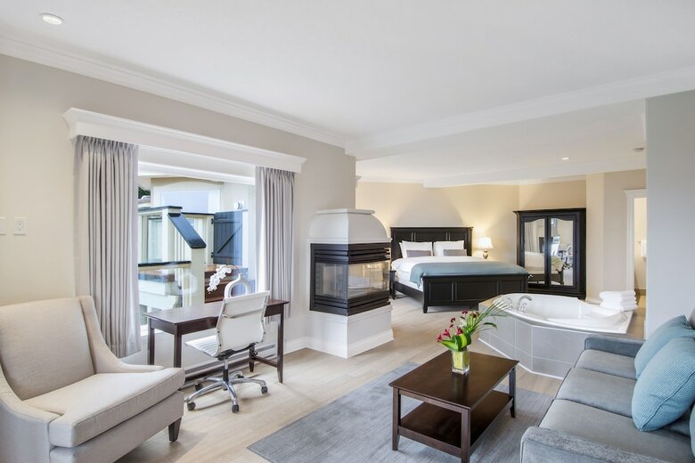 Hotel Villa Eyrie Resort