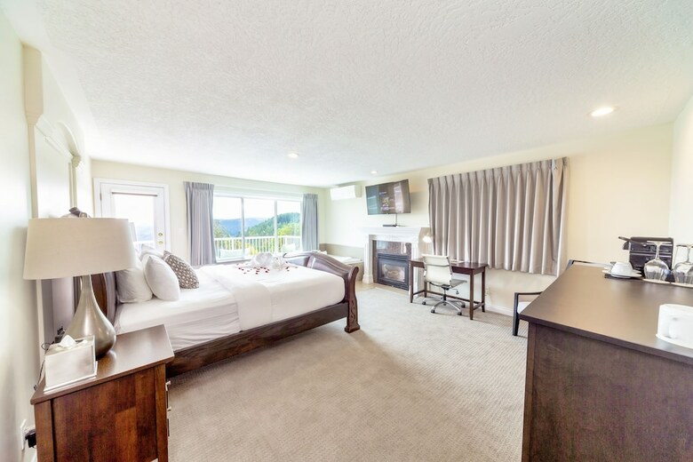 Hotel Villa Eyrie Resort