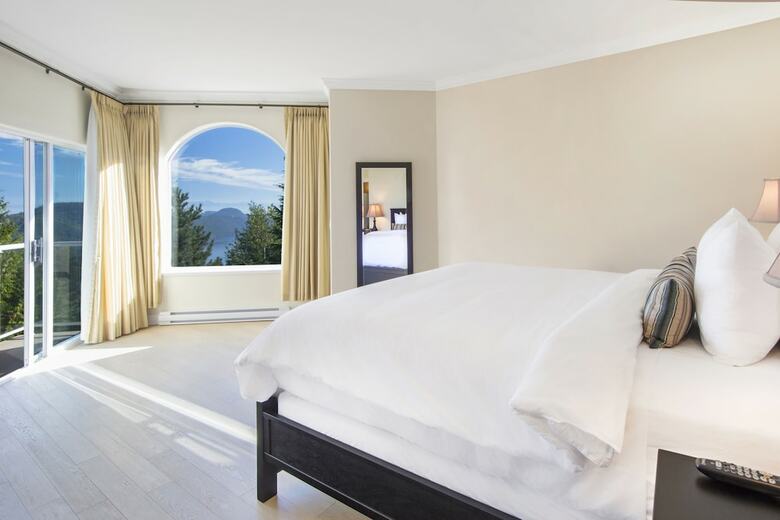 Hotel Villa Eyrie Resort