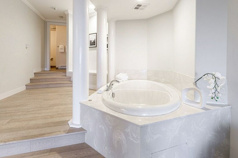 Hotel Villa Eyrie Resort