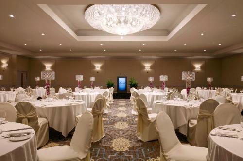 Hotel The Fairmont Winnipeg