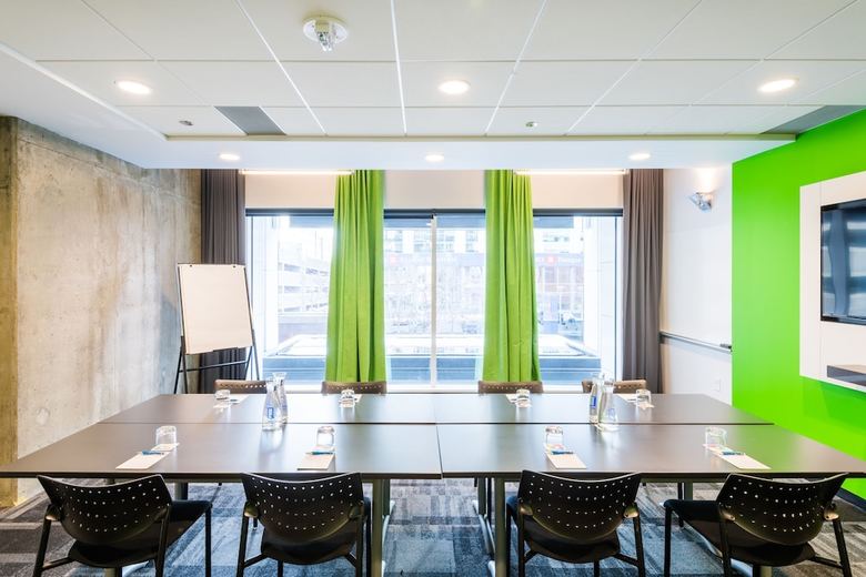 Alt Hotel Ottawa