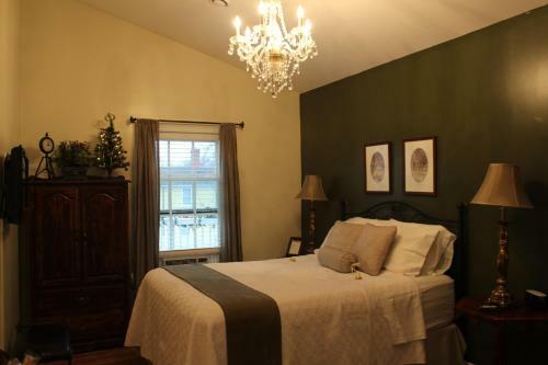 Hostal Luisa's Suite Retreat