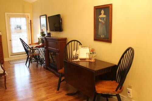 Hostal Luisa's Suite Retreat