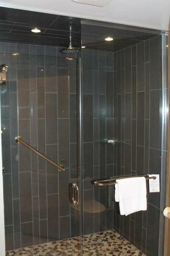 Shaw Club Hotel