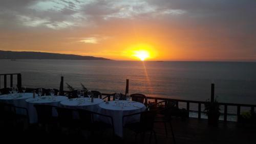 Hotel Re�acamar