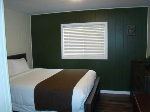 Motel Paddock Inn