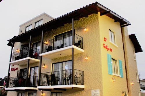 Hotel Hostal El Gallego III
