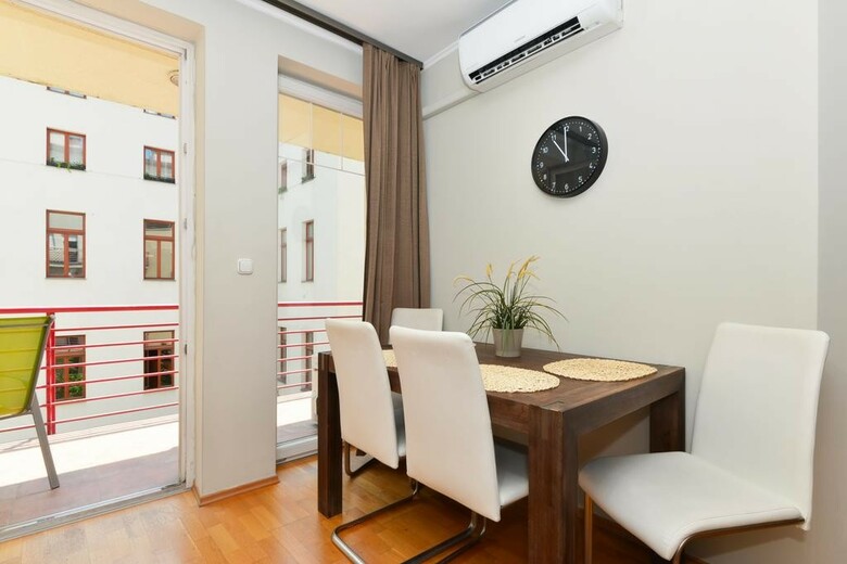 Central Passage Apartments