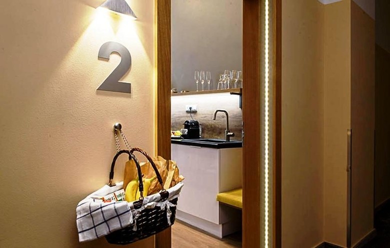Hotel Karoly Corner Residences