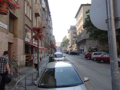 Bed & Breakfast Evergreen Budapest Guest House