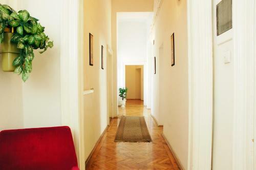Inn Side Hotel Kalvin House