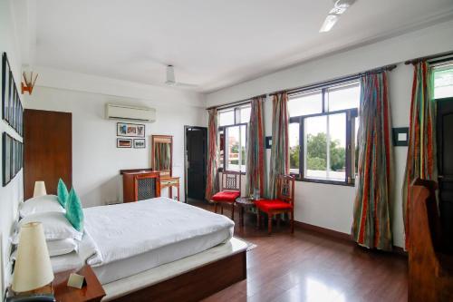 Hotel Shanti Home