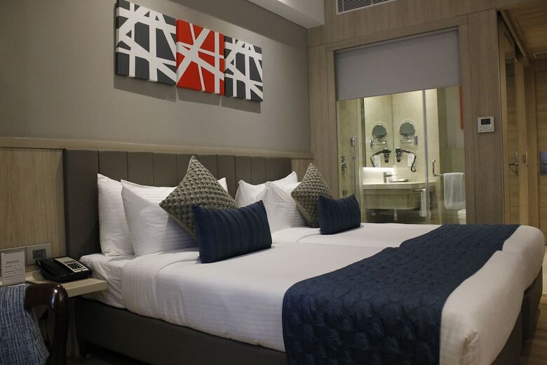 Hotel Swati Deluxe