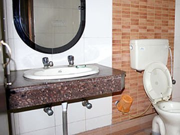 Pearl Plaza Hotel