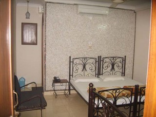 Pearl Plaza Hotel