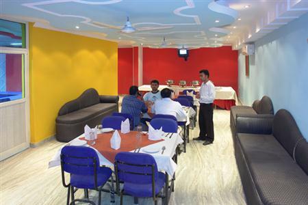 Royal Holidays Hotel