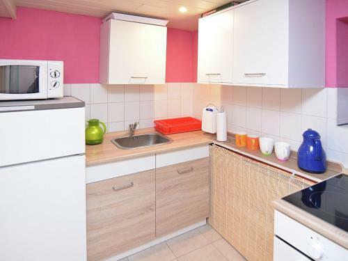 Apartamento Holiday Home Diemelblick