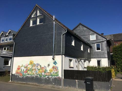 Apartamento Holiday Home Diemelblick