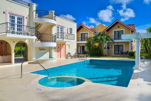 3 Springcourt Apartment