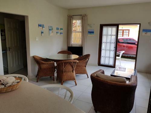 3 Springcourt Apartment