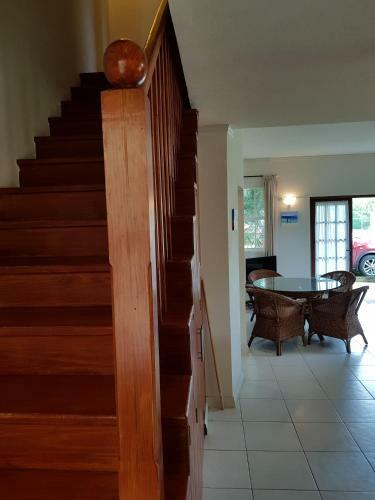 3 Springcourt Apartment