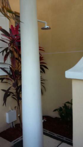 3 Springcourt Apartment