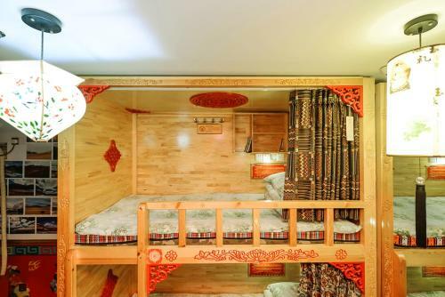 Chongqing Tibetan Culture Youth Hostel
