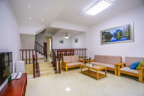 Zhangjiajia Hoilday Villa