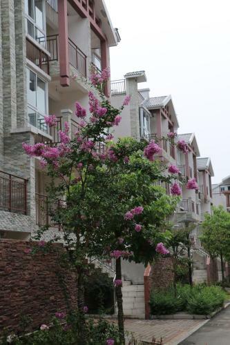 Zhangjiajia Hoilday Villa