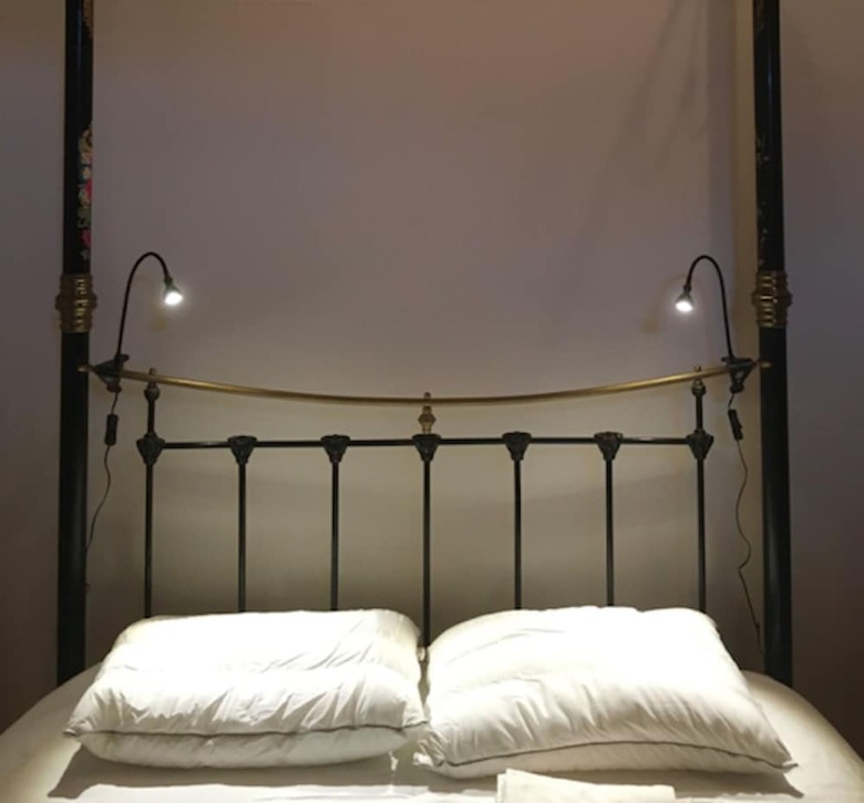 Hostal Komi Lofou Traditional House