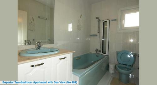 Les Sirenes Apartments