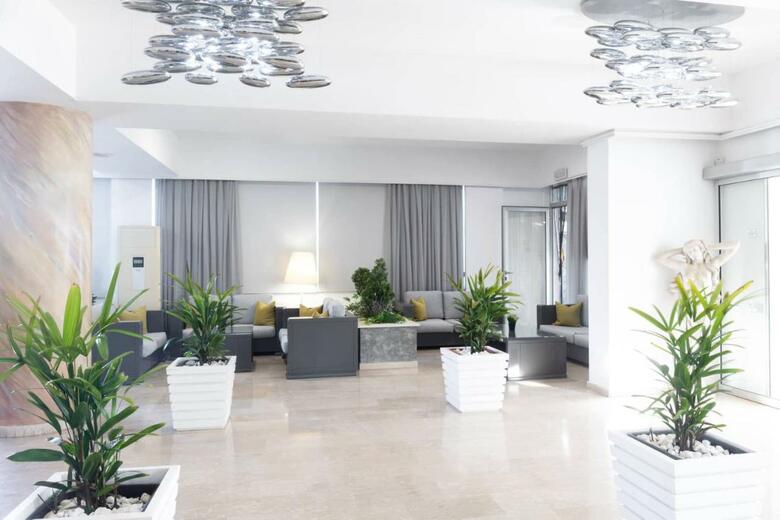 Vrissaki Hotel Apartments