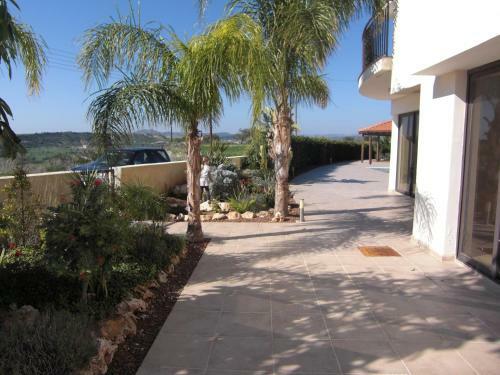 Mazotos Hills Villa