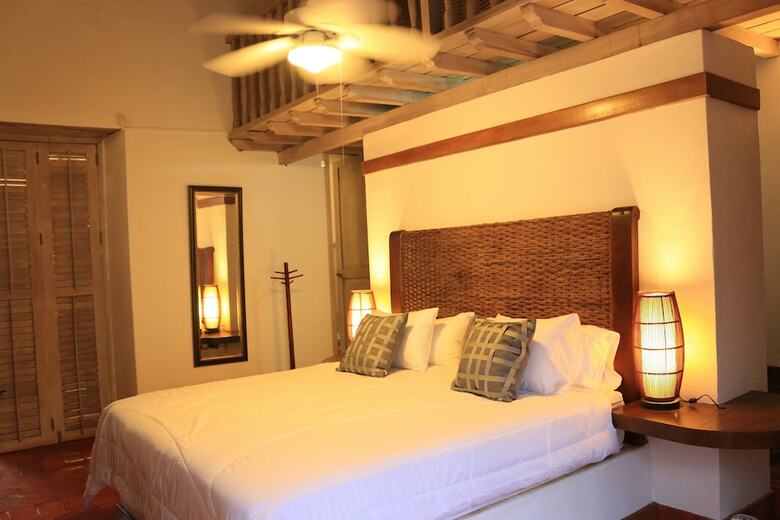 Bed & Breakfast Casa De La Tablada By Hmc