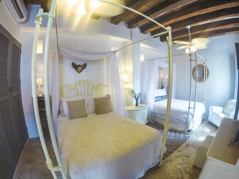 Bed & Breakfast Casa De La Tablada By Hmc