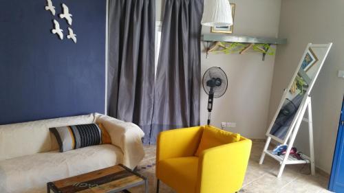 Meltemi Holiday Apartments