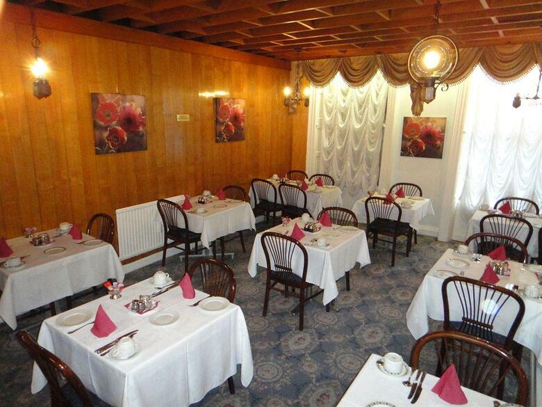 Dergvale Hotel