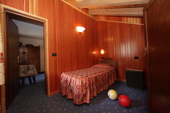 Hotel Santa San