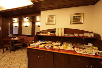 Hotel Santa San