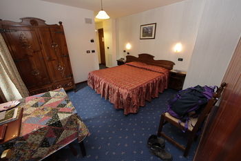 Hotel Santa San