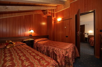 Hotel Santa San