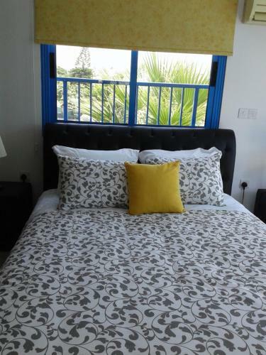 Ocean Blue Apartments
