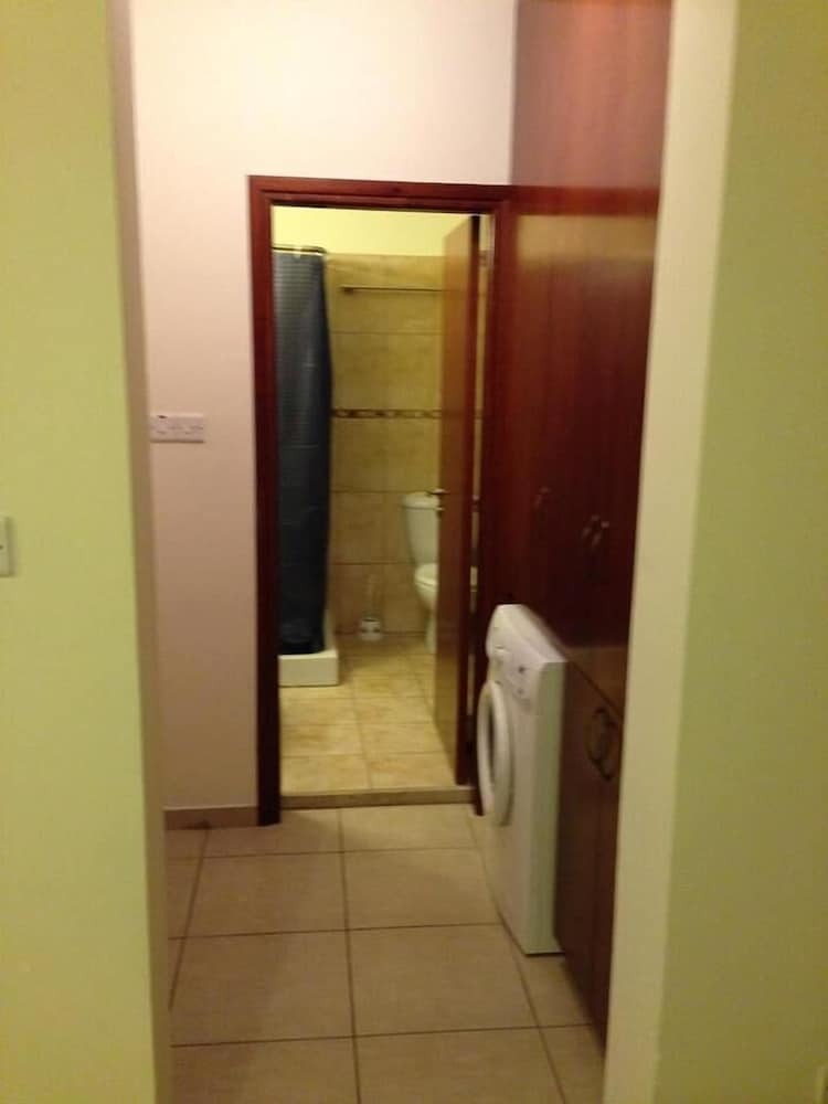 Apartamento Lakis Court