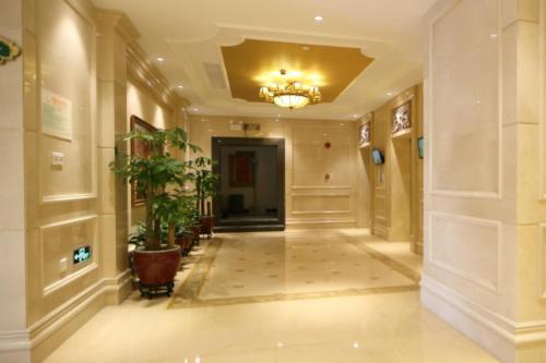 Vienna International Hotel Shenzhen Qianhai