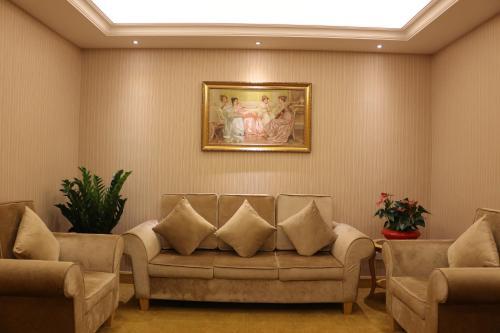 Vienna International Hotel Shenzhen Qianhai
