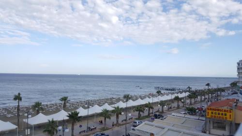 Alex Beach Apartment 51