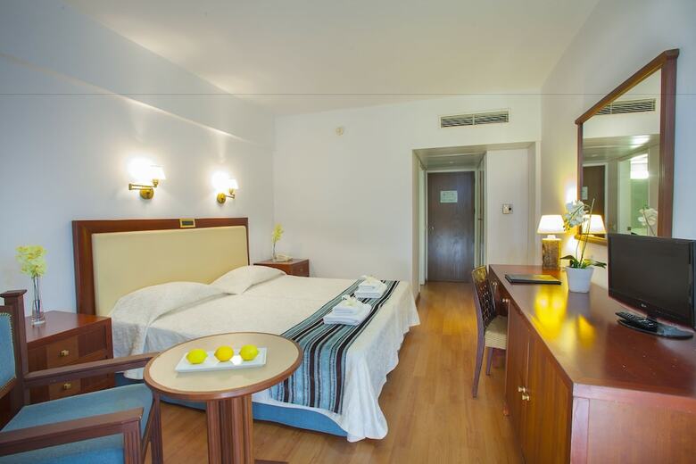 Hotel Cyprotel Florida