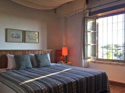 Hostal Apokryfo Traditional Guesthouse